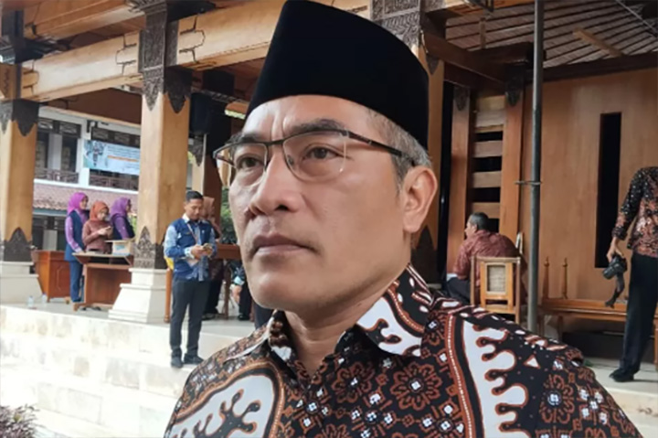 Bupati Bantul Abdul Halim Muslih