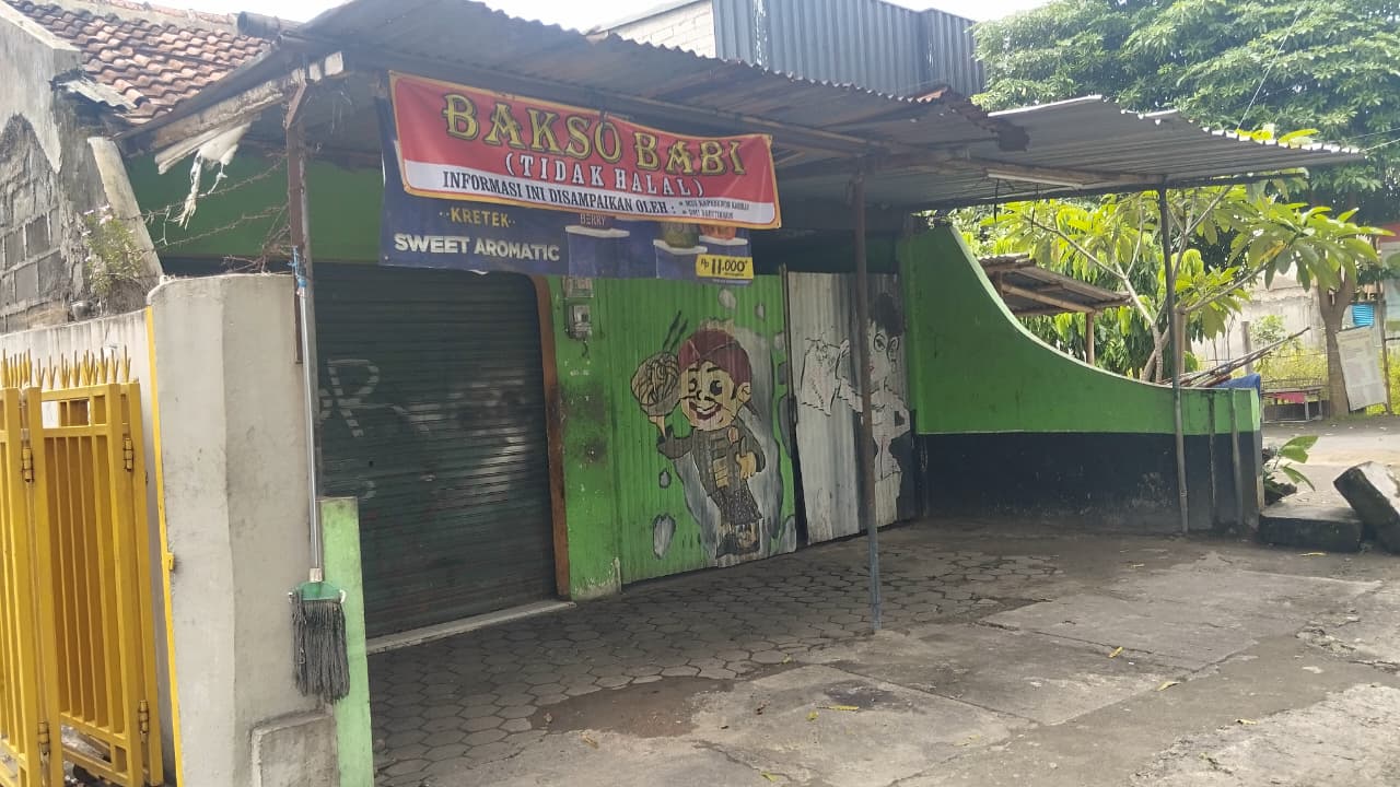 Warung Bakso Babi yang viral di Padukuhan Cobongan, Kalurahan Ngestiharjo, Kapanewon Kasihan Senin (27/10)