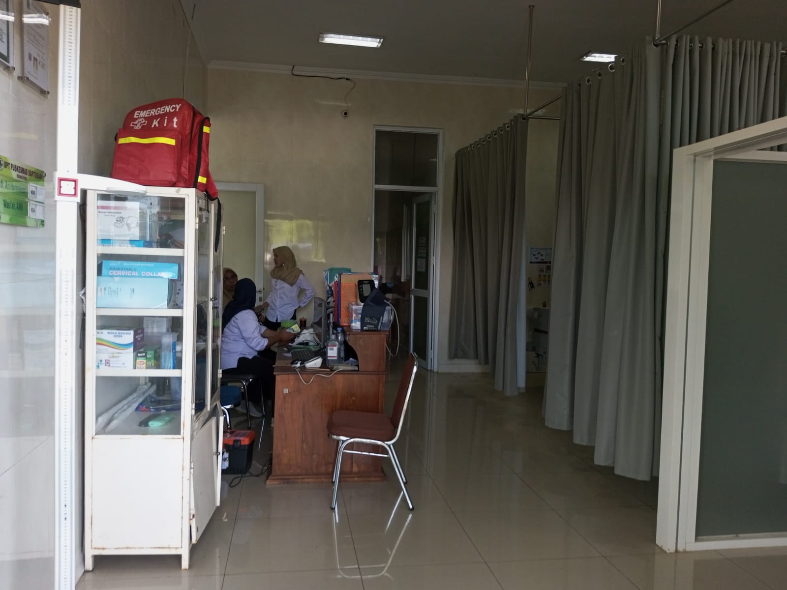 Situasi ruang perawatan di Puskesmas Saptosari pada Rabu (29/10).  &nbsp;