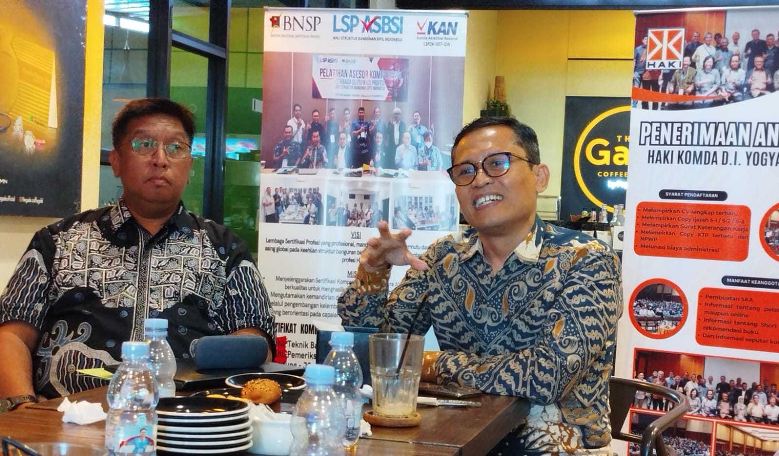 Moch Arif Toto Rahardjo (kiri) dan Hery Kristiyanto.
