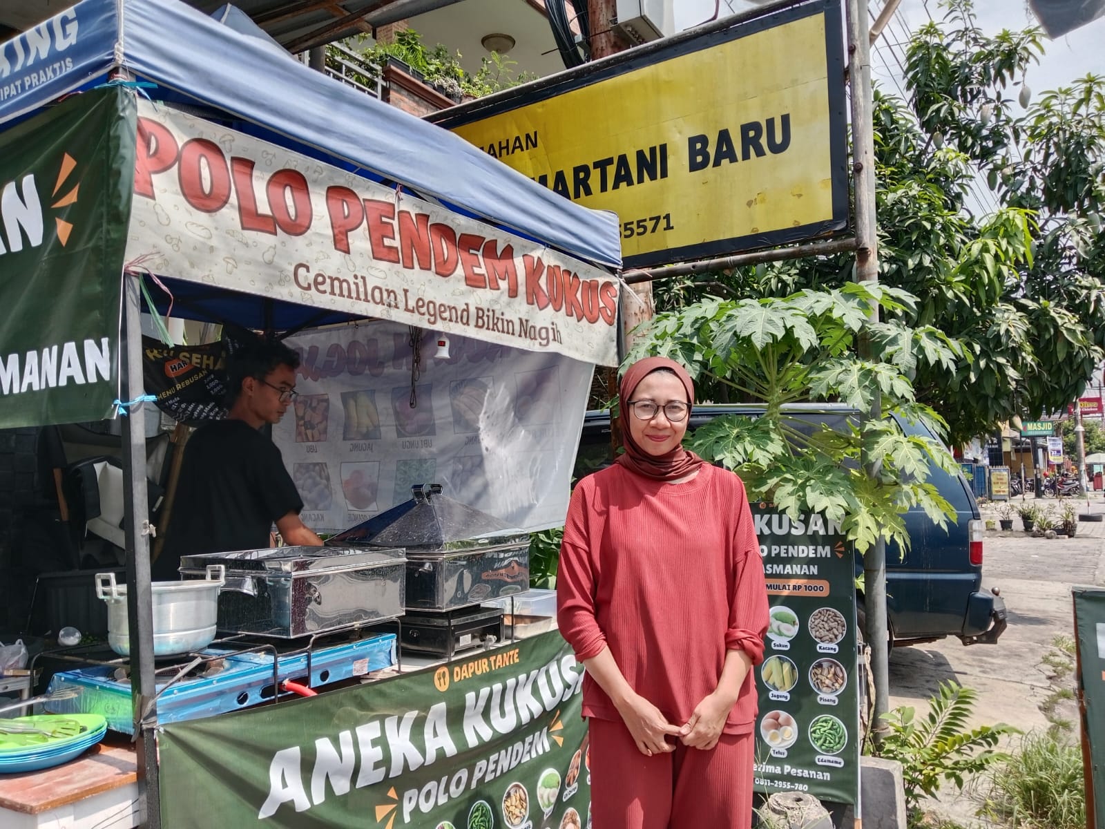 Penjual kukusan kekinian Kindi Cahya