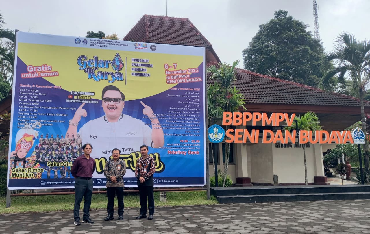 Hadirkan ndarboy, Gelar Karya Guru Vokasi Seni dan Budaya Wujud Kreativitas dan Inovasi Pendidikan SMK