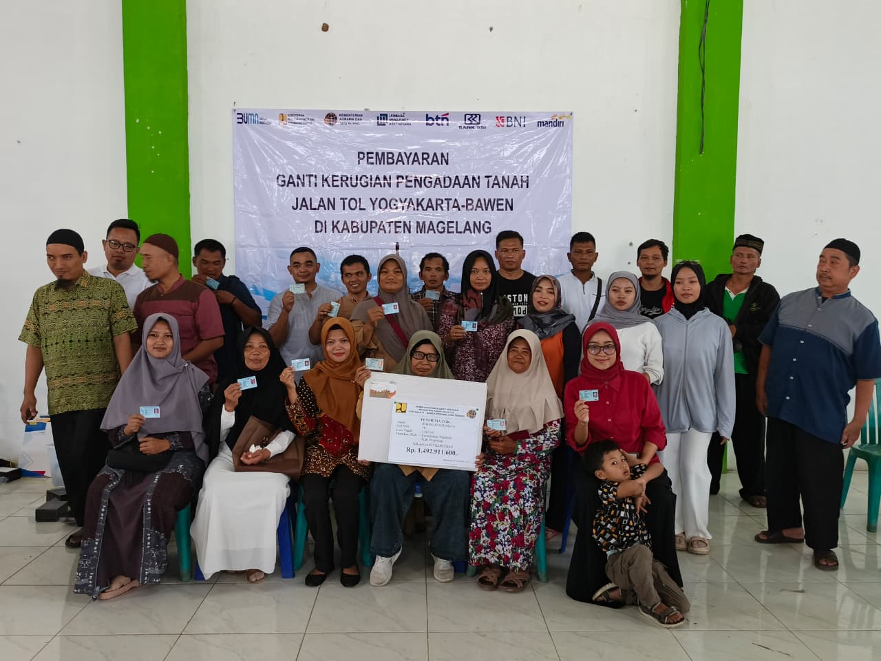 Sebanyak 23 ahli waris dari berbagai daerah berkumpul untuk menerima UGR Tol Jogja-Bawen, Rabu (5/11).