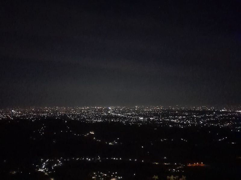 View Kota Jogja dari Bukit Bintang.