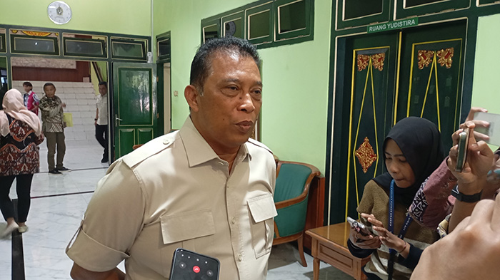 Deputi Bidang Pemantauan dan Pengawasan BGN Letjen TNI (Purn) Dadang Hendrayudha saat ditemui di Balai Kota Jogja, Kamis (6/11/2025).