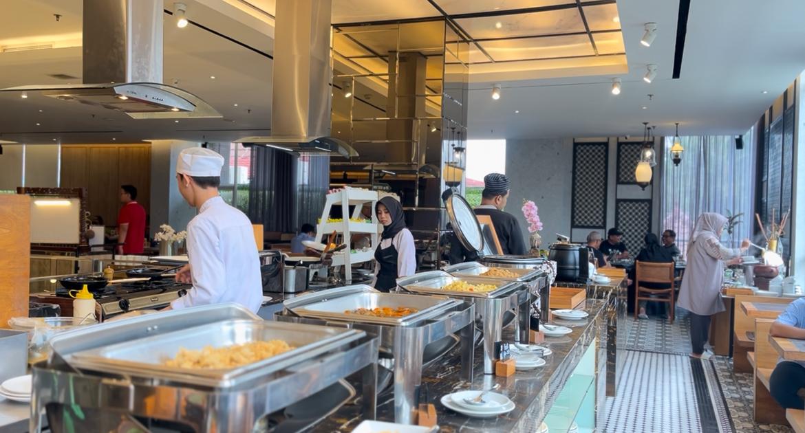 November Ini Grand Zuri Malioboro menghadirkan menu istimewa Nasi Bebek Madura