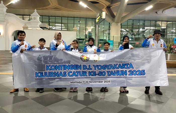 Para atlet catur Kontingen DIY yang akan berjuang di Kejurnas Catur Ke-50.
