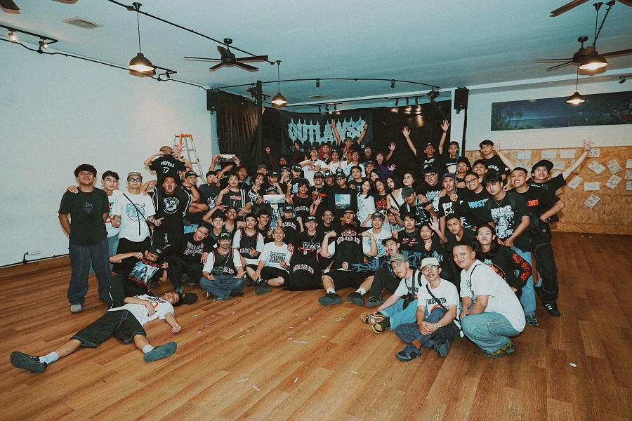 Never Knock Out Selenggarakan Pesta Launching Album E.P.
