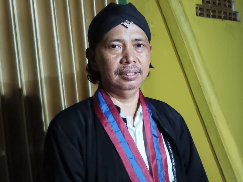 Ketua Dewan Kebudayaan Daerah Kebumen Basikun Mualim