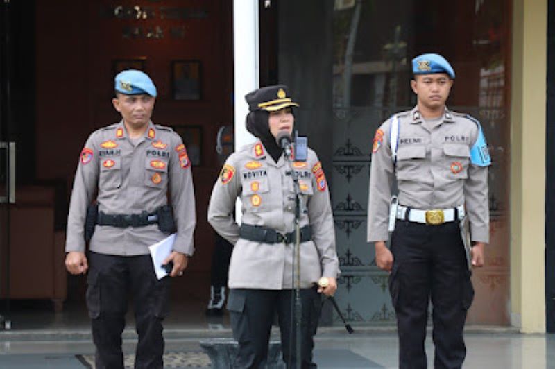 Kapolres Bantul AKBP Novita Eka Sari sedang menyampaikan pelaksanaan Operasi Zebra Progo 2025 yang akan dilaksanakan 17 hingga 30 November 2025