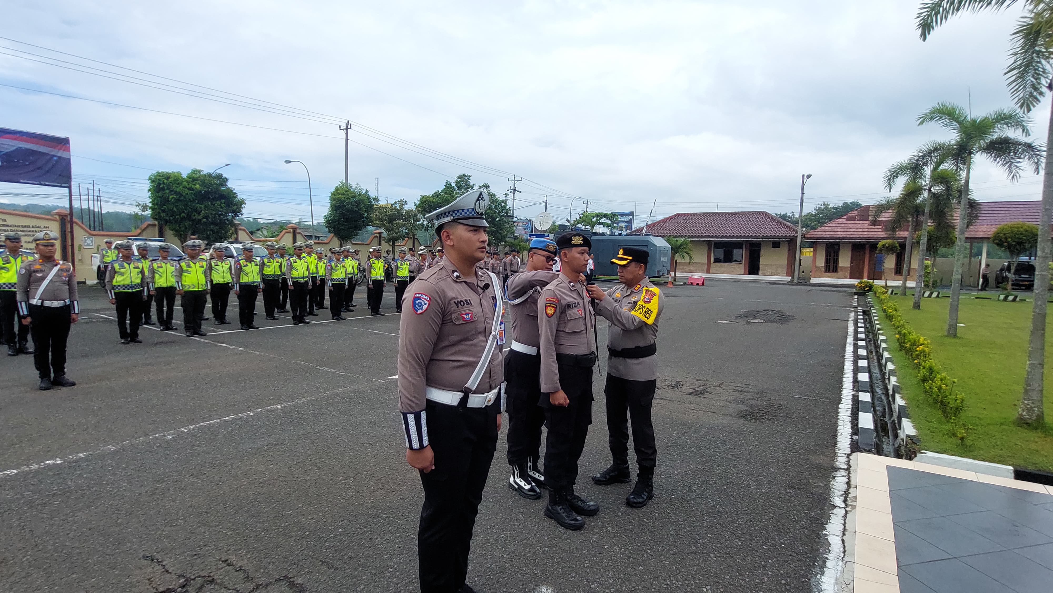 SIAP: Personel Satlantas Polres Kulon Progo memastikan kesiapan SDM dalam pelaksanaan Operasi Zebra Progo 2025.