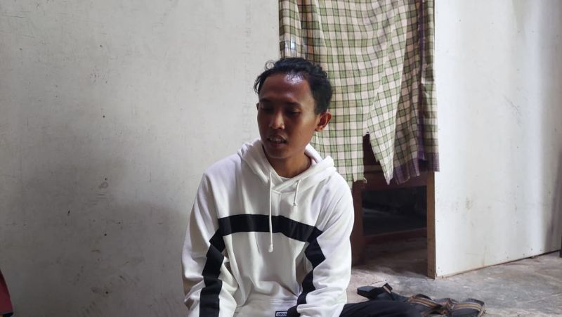 SOSOK: Herlambang menceritakan kegetiran selama bekerja di Kamboja.&nbsp;