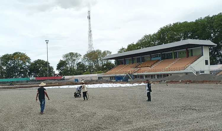 PERBAIKAN: Stadion Candradimuka sedang dalam proses pemeliharaan. Kondis ini memaksa Persak mencari kandang sementara untuk menghadapi putaran Liga 4 Jawa Tengah.