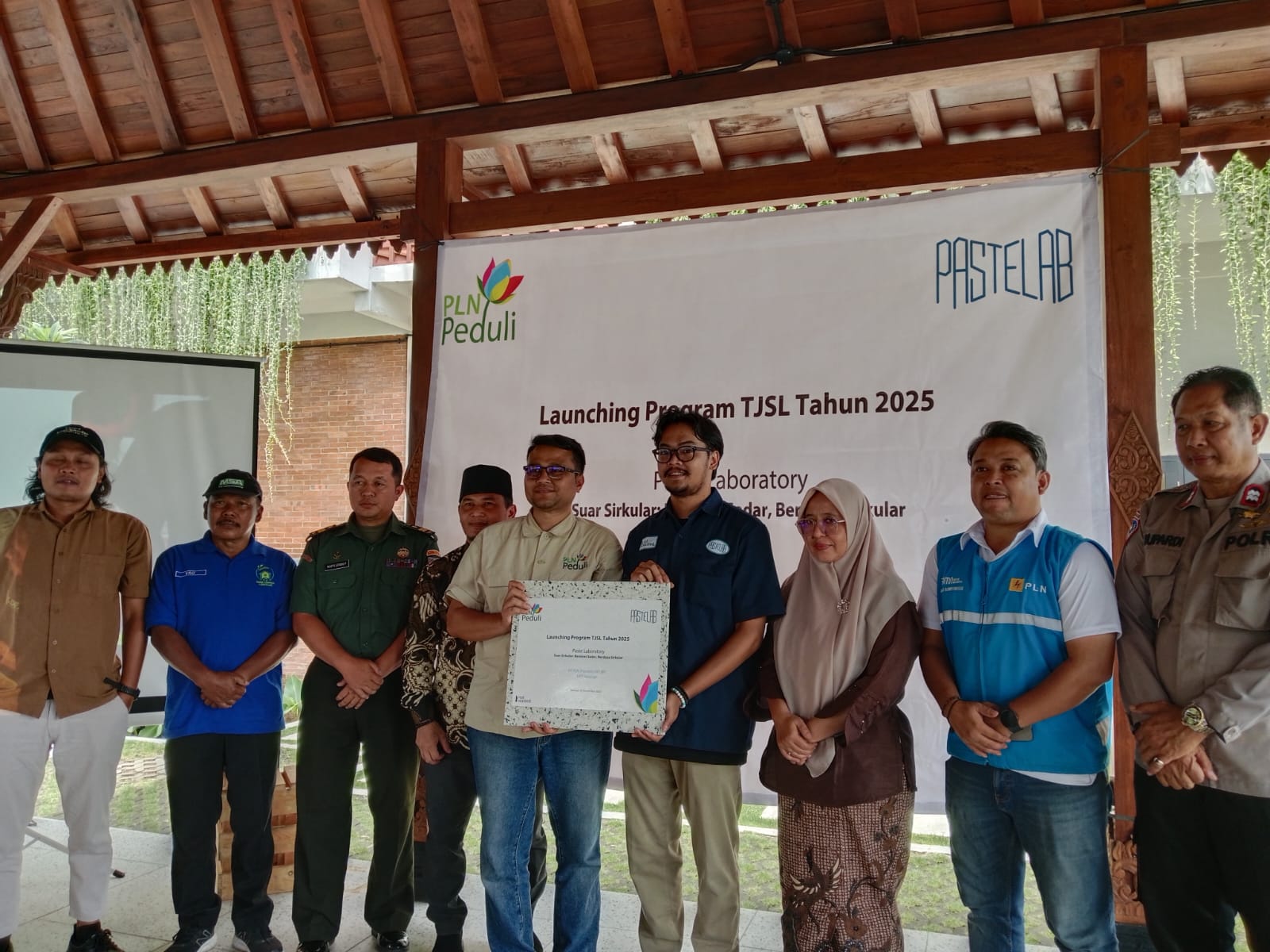 Launching Program TJSL Tahun 2025 dari PLN UIT JBT UPT Salatiga