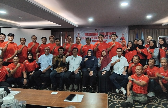 POTENSI: Para Tenaga Keolahragaan bersama para pengurus NPCI DIJ.
