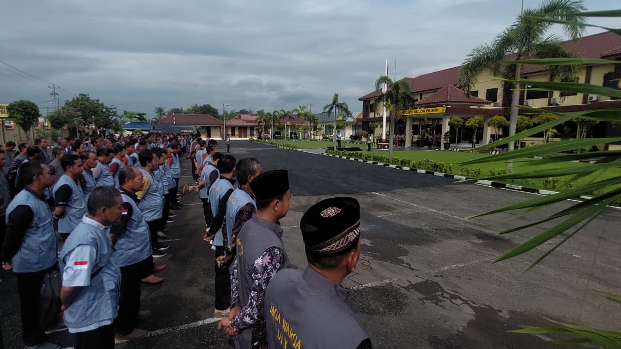 APEL: Lurah dan Pamong se-Kulon Progo mengikuti kegiatan Jaga Warga