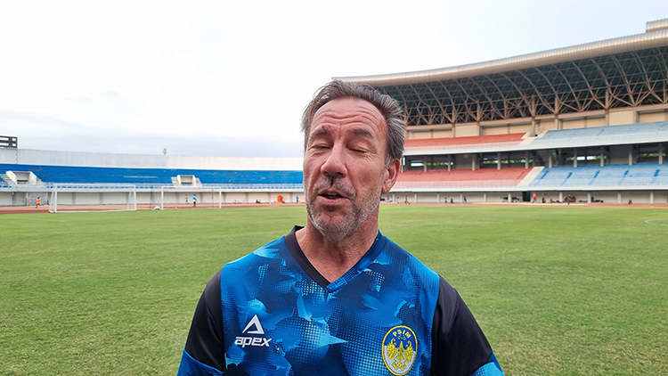 Pelatih PSIM Jogja Jean Paul van Gastel