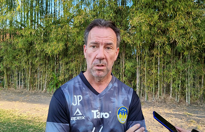 Pelatih PSIM Jogja Jean Paul van Gastel.