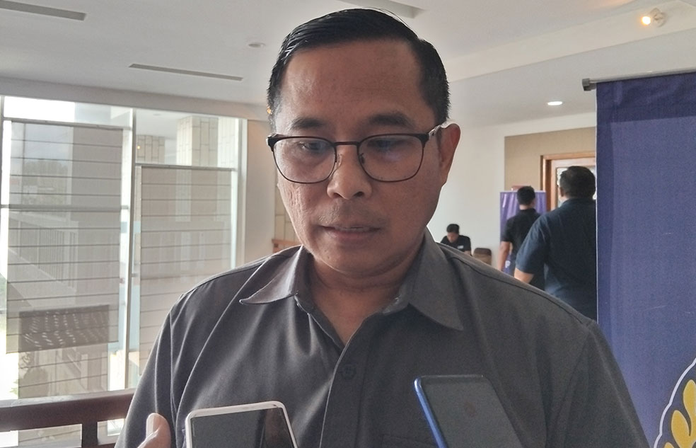 Ketua Umum Asprov PSSI DIJ Dessy Arfianto
