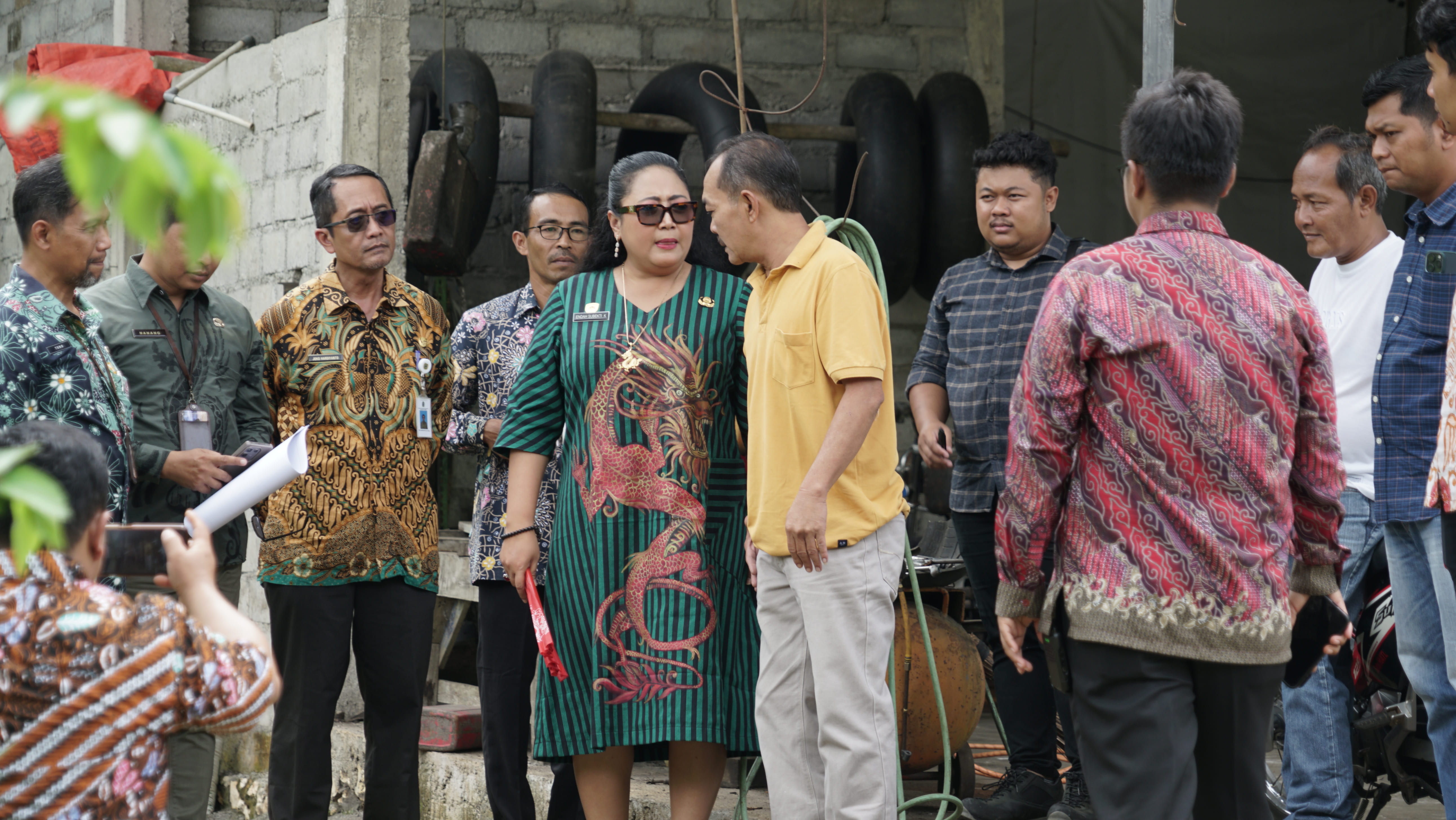 Dokumentasi/Pemkab Gunungkidul: Bupati Gunungkidul Endah Subekti Kuntariningsih pastikan keterlibatan warga dalam program padat karya.
