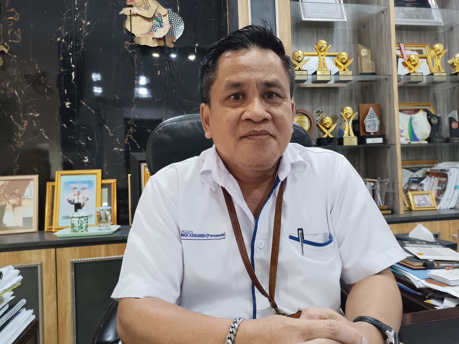 Direktur Utama PT BPR BKK Kebumen Sutrisno. (M Hafied/Radar Jogja)