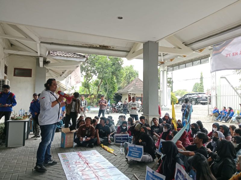 Demo buruh PT Harimau.&nbsp;