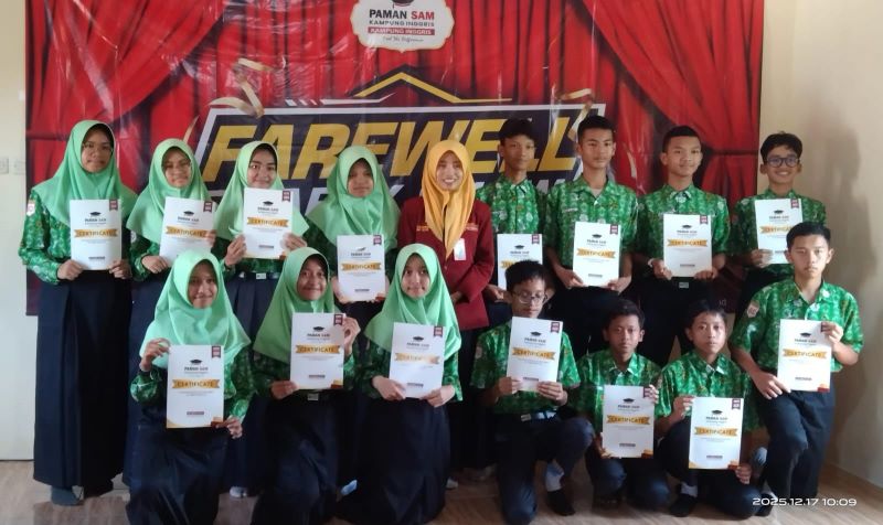 BELAJAR LUAR KELAS : Siswa MTsN 1 Kebumen selama dua pekan mendalami ilmu bahasa asing di Kampung Inggris, Pare, Kabupaten Kediri, Jawa Timur.