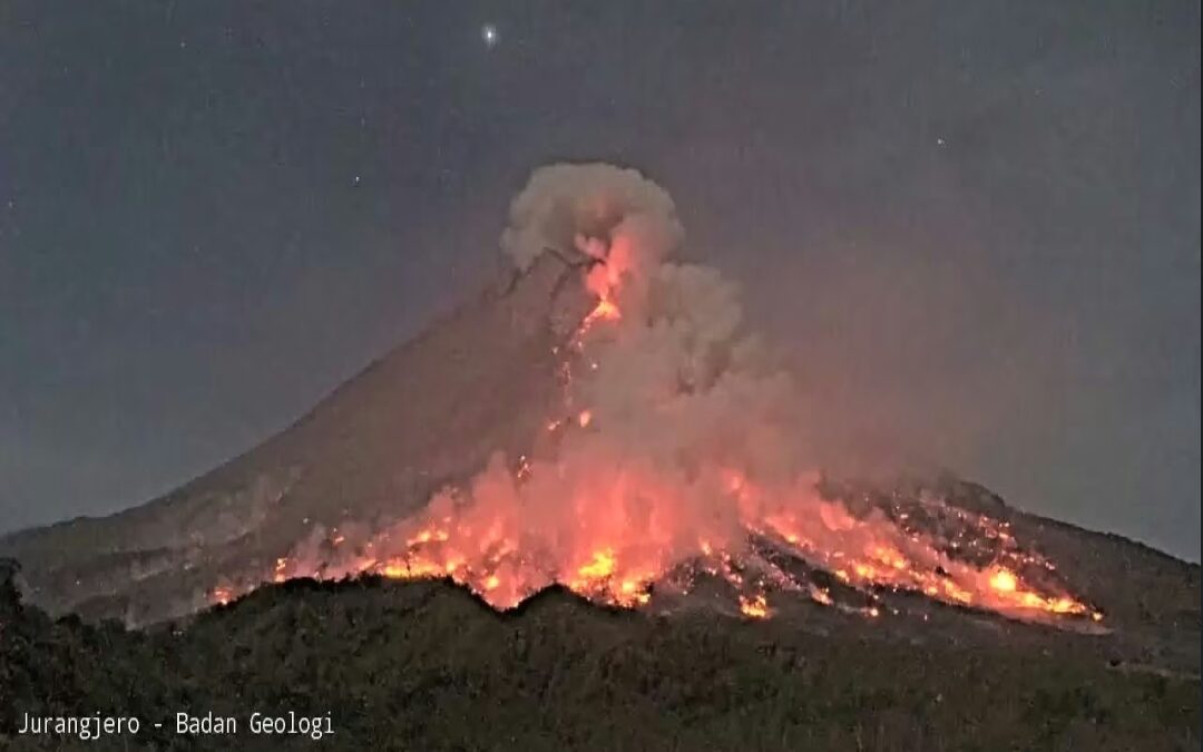 Ilustrasi Awan panas guguran gunung Merapi.