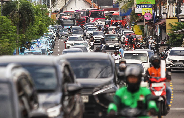 MERAYAP: Jalanan di Kota Jogja yang mulai macet seiring mulai liburan Natal 2025 dan Tahun Baru 2026.
