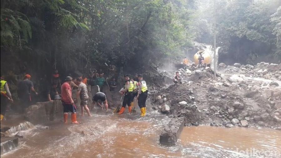 Banjir Bandang Guci Tegal