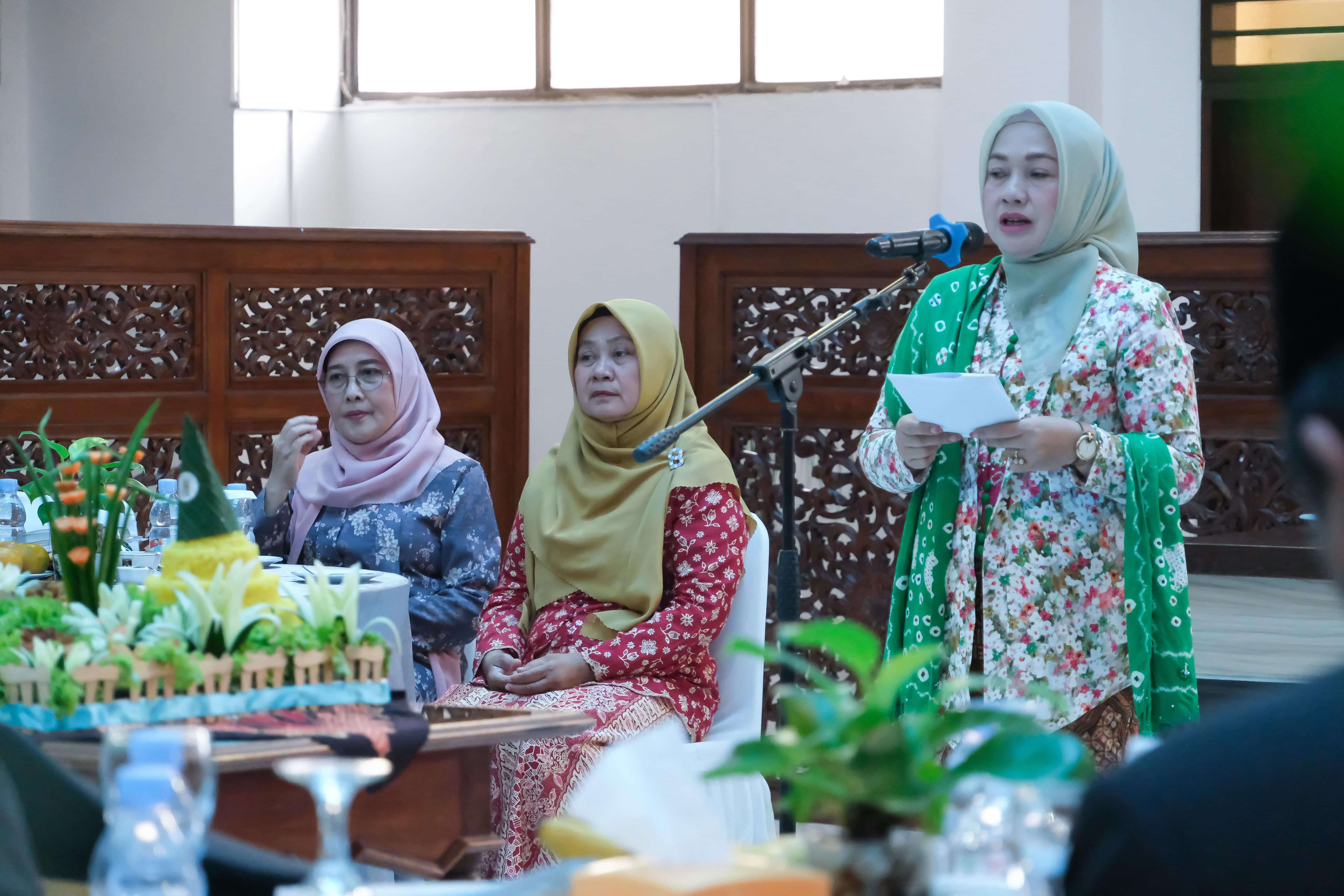 Ketua TP PKK Kota Magelang saat menyampaikan ihwal peringatan Hari Ibu ke-97, Senin (22/12).