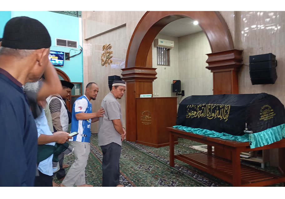 DUKA:&nbsp;Suasana Masjid Jogokariyan yang menjadi rumah duka bagi Ustaz Jazir, Senin (22/12/2025).