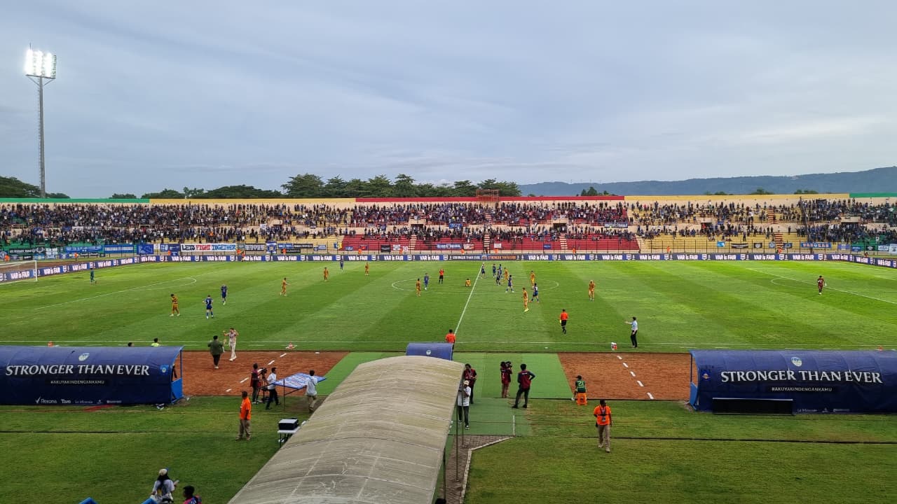 Suasana Stadion Sultan Agung Bantul saat digunakan PSIM Jogja untuk bertanding