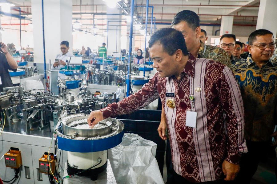 Gubernur Jawa Tengah Ahmad Luthfi