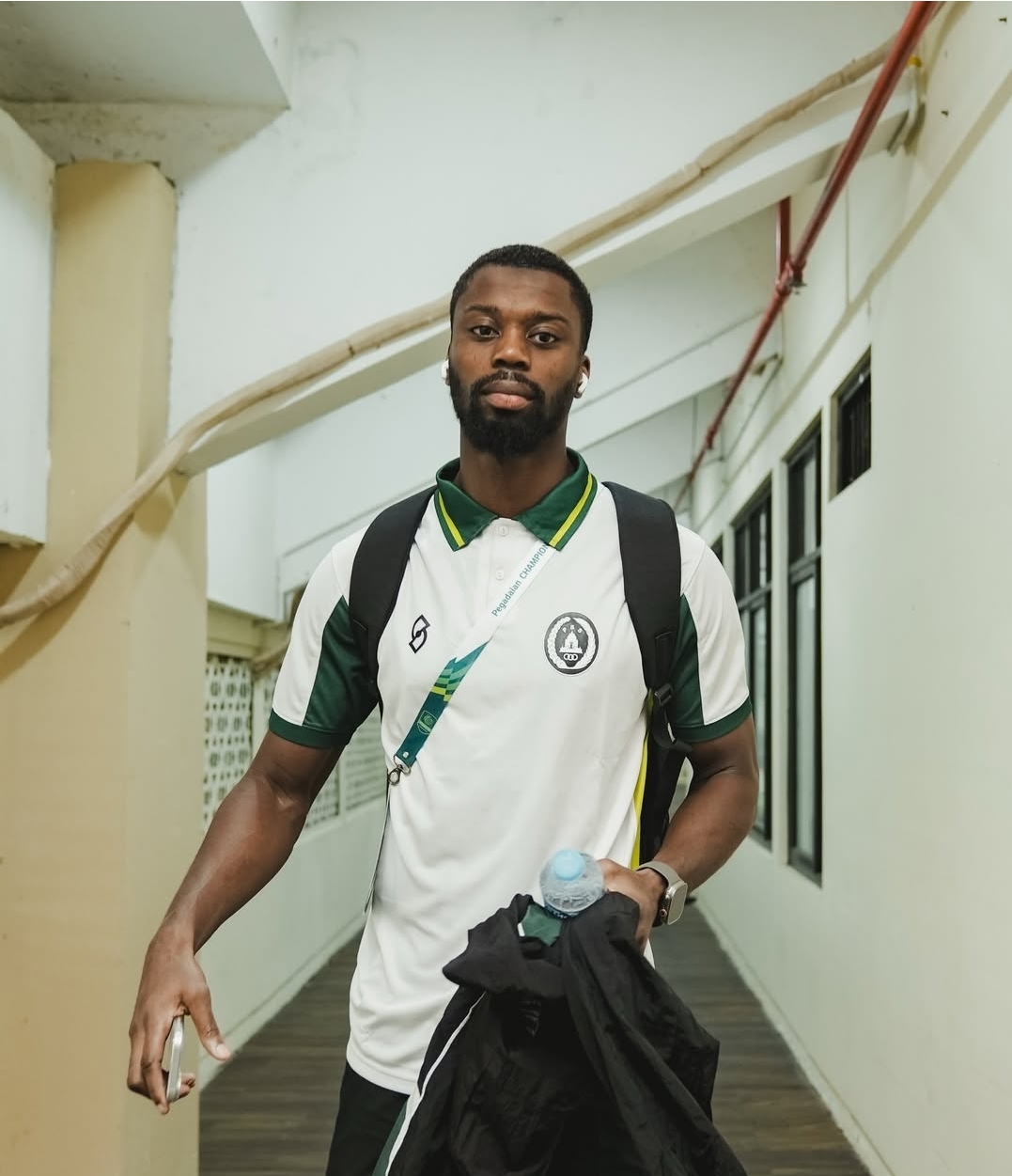 Gelandang asing PSS Sleman Fr&eacute;d&eacute;ric Inja&iuml;.