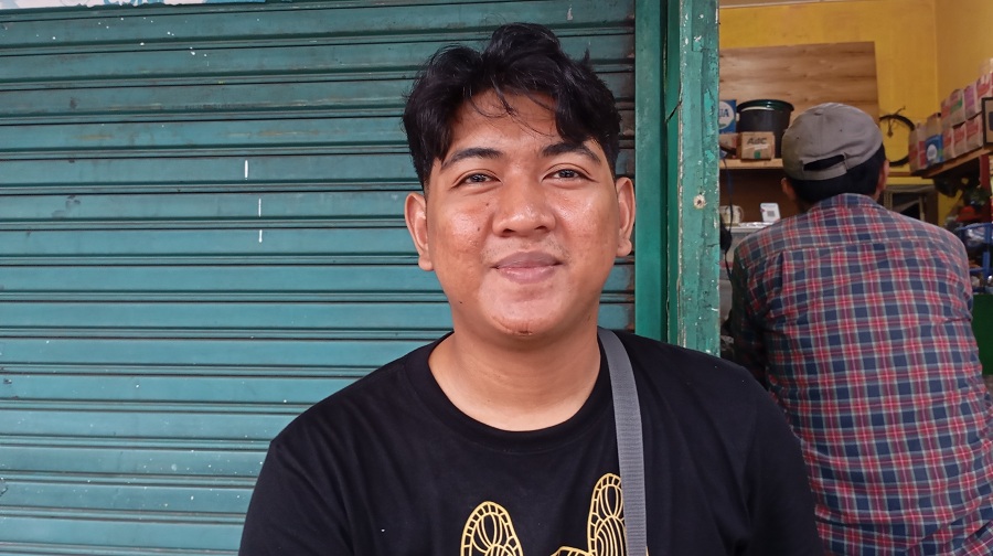 Wisatawan asal Surabaya.