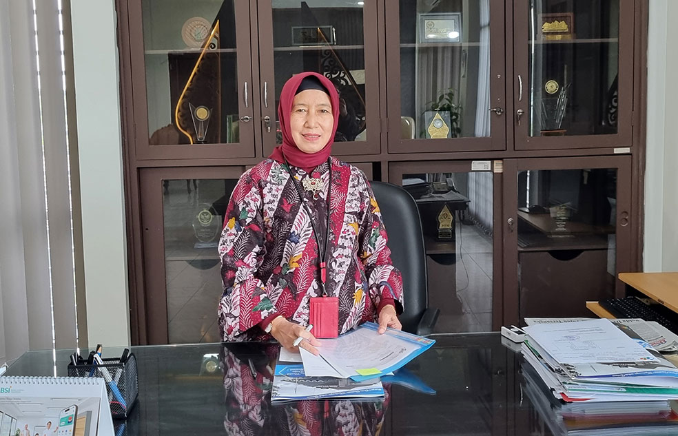 Herum Fajarwati (Plt Kepala BPS DIJ)