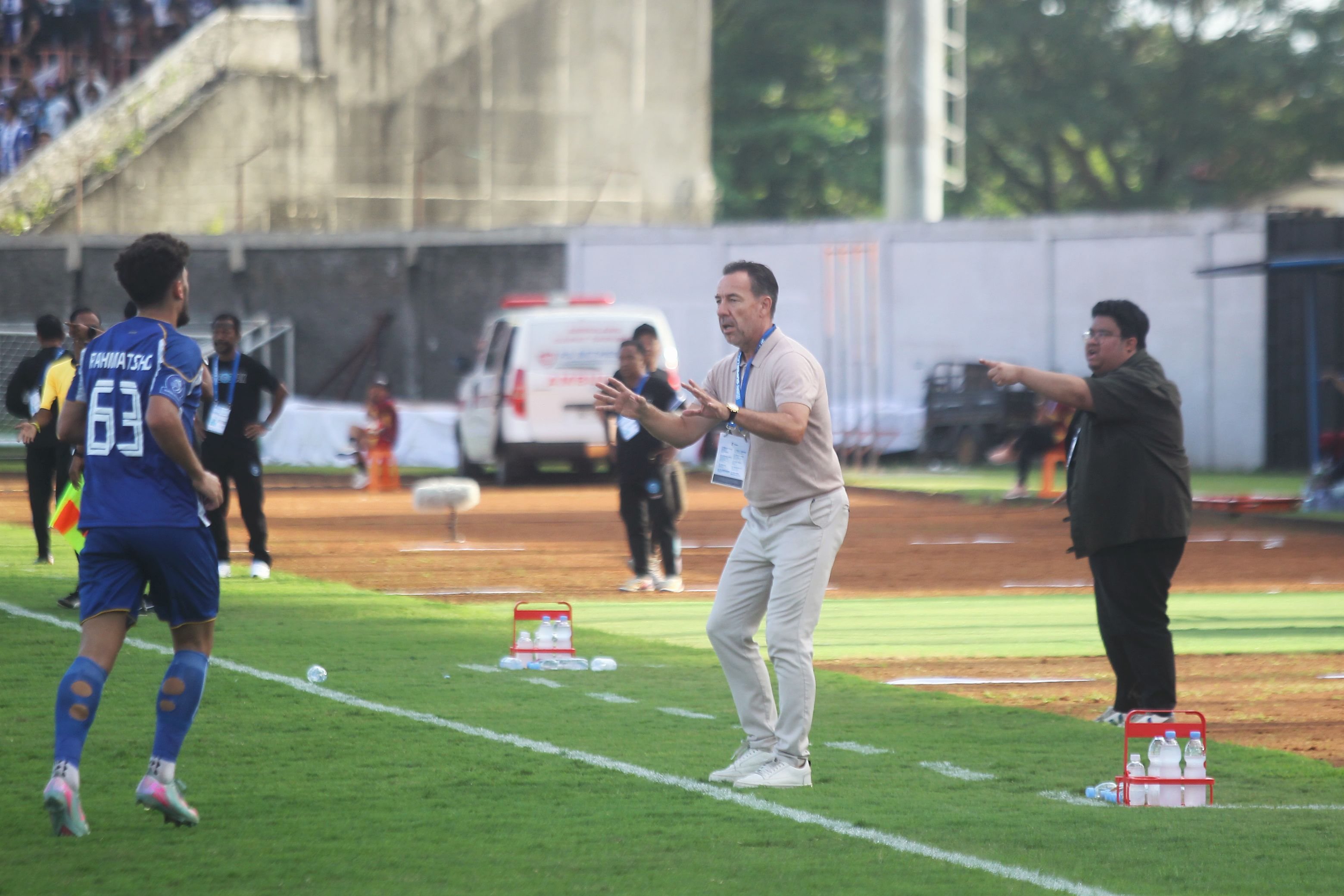 Pelatih PSIM Jogja Van Gastel