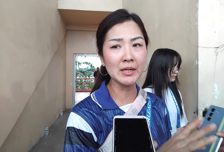 Direktur Utama PSIM Jogja Yuliana Tasno
