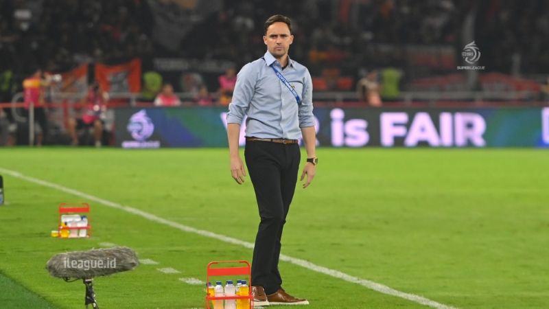 Pelatih Bhayangkara Presisi Lampung FC, Paul Munster ingin membawa tim bangkit di tahun yang baru