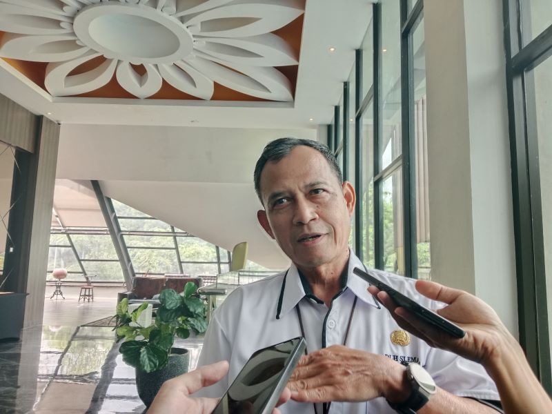 Plt Kepala DLH Sleman Sugeng Riyanta