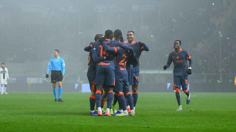 Para pemain Inter Milan rayakan kemenangan atas Parma di Serie A