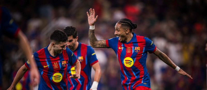 Raphinha cetak dua gol dalam kemenangan 5-0 Barcelona atas Athletic Bilbao di semifinal Supercopa de Espana
