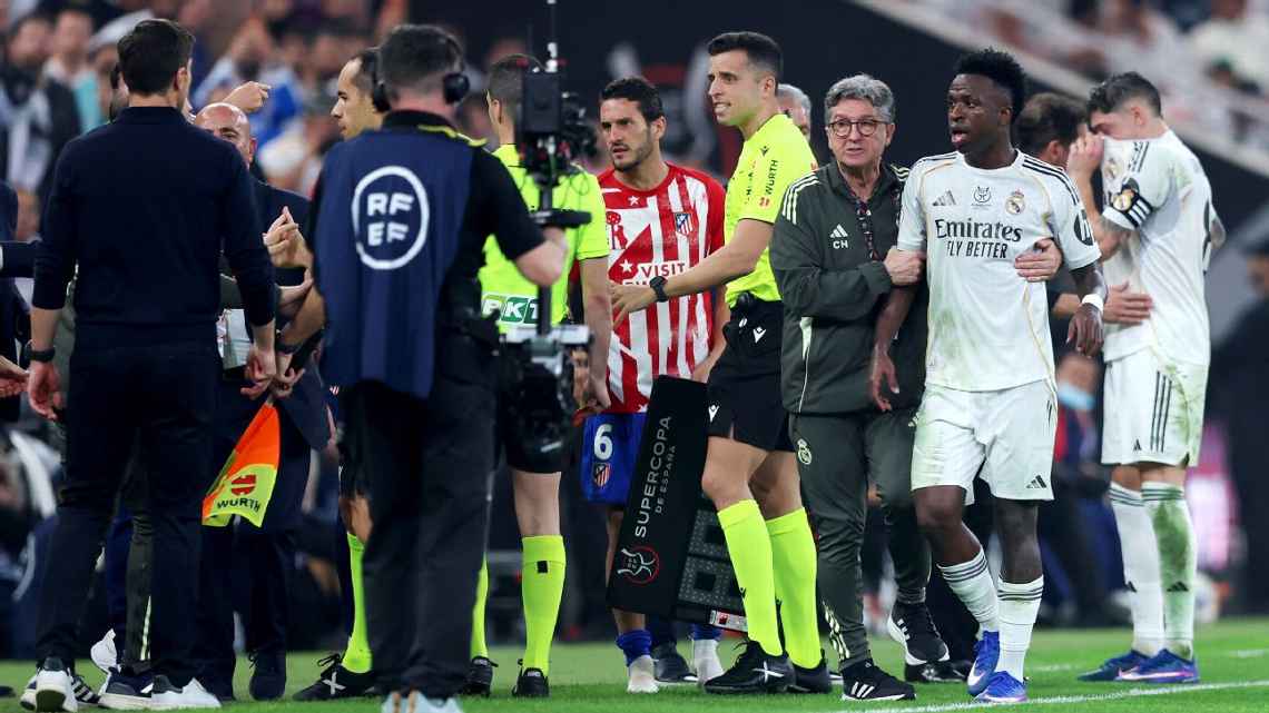 Sedikit perselisihan Vinicius Junior dengan pelatih Atletico Madrid, Diego Simeone