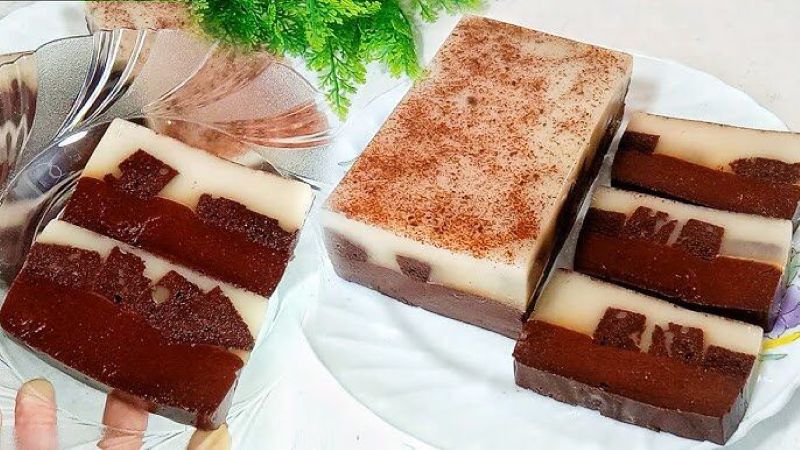 Puding dari roti sisa yang enak.