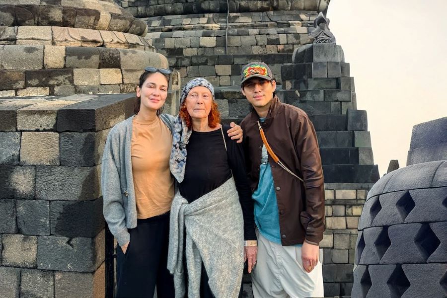Luna Maya bersama ibu dan suami (instagram/@lunamaya)