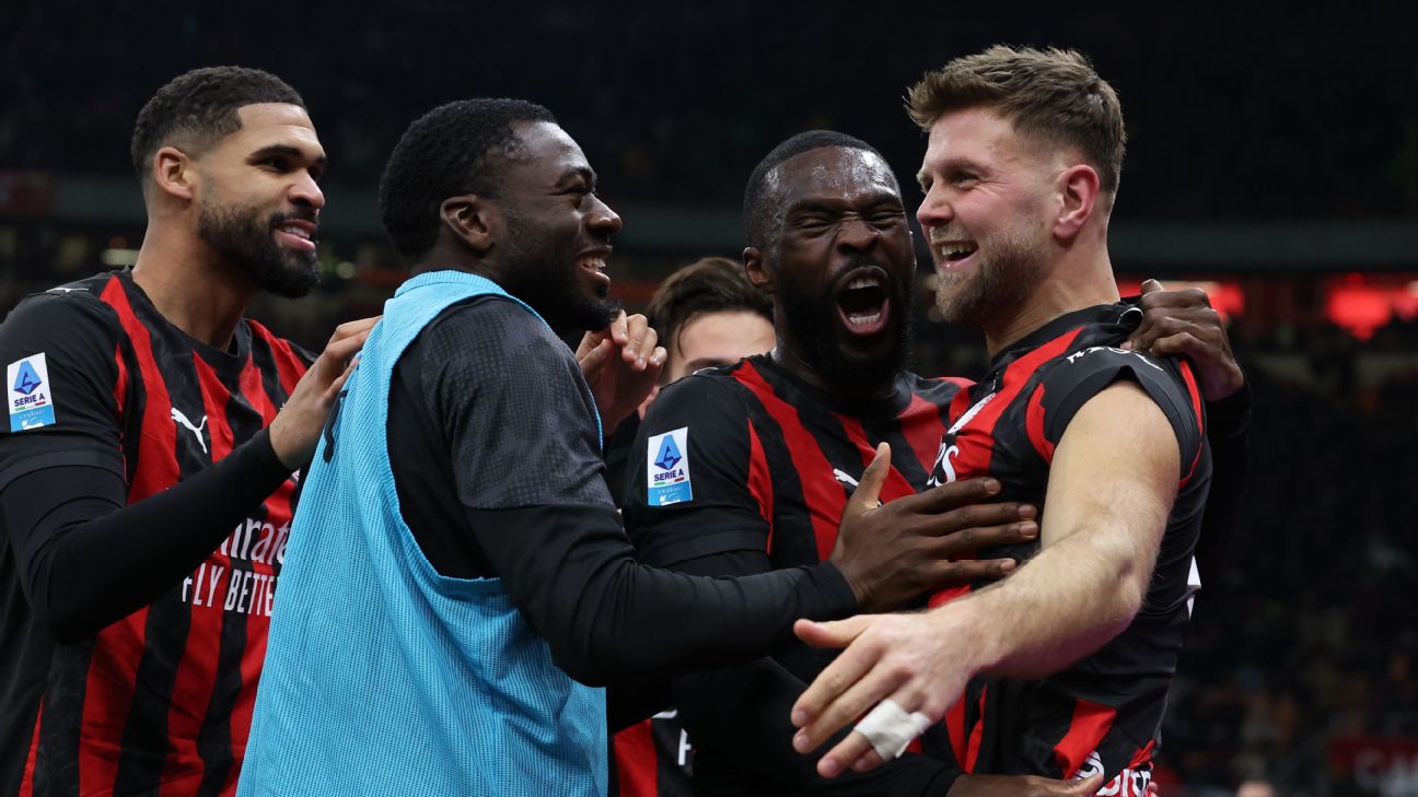 Selebrasi para pemain AC Milan dalam kemenangan atas Lecce di Serie A