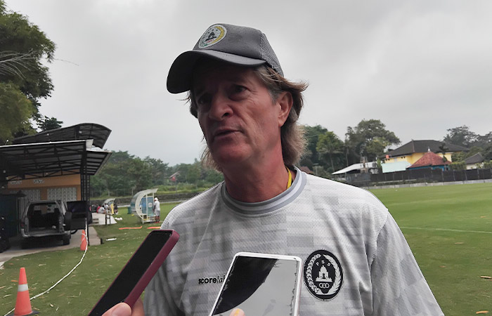 Direktur Teknis PSS Sleman Pieter Huistra.