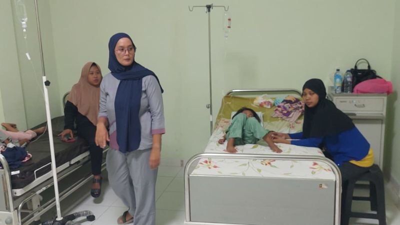 LEMAS: Siswa sekolah dasar menjalani rawat inap akibat keracunan MBG di Kulon Progo.