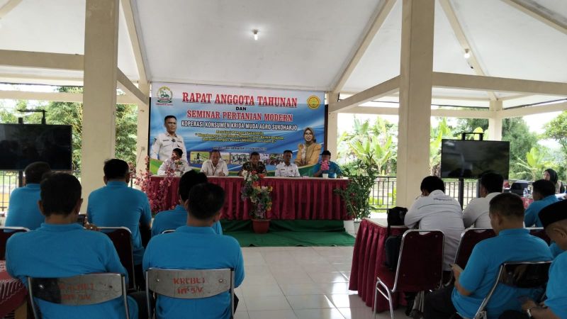 Kementerian Pertanian (Kementan) memberikan apresiasi kepada Koperasi Konsumen Krida Muda Agro Sukoharjo atas keberhasilannya menjalankan bisnis jasa alat mesin pertanian (alsintan).